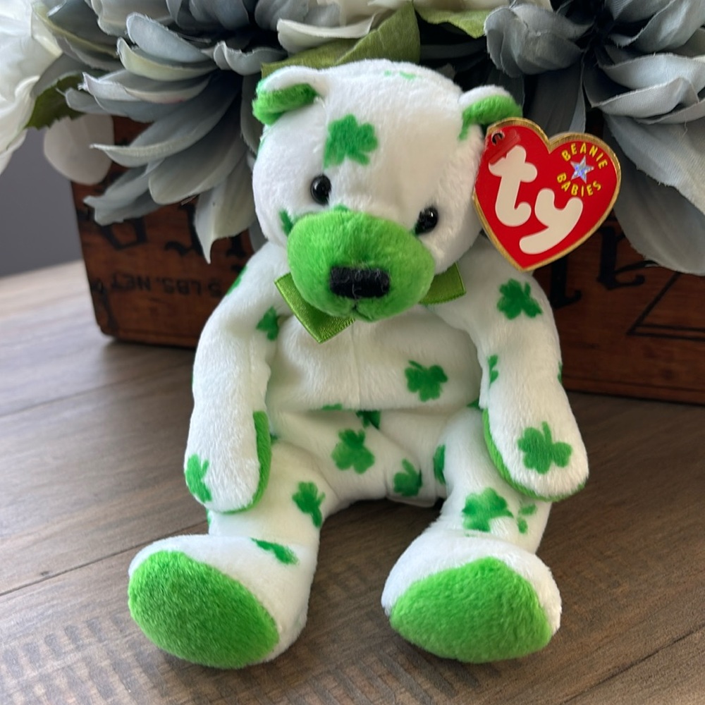 Clover Beanie Baby